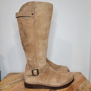 EUC UGG Gellar Chestnut Riding Boots Suede Size 7